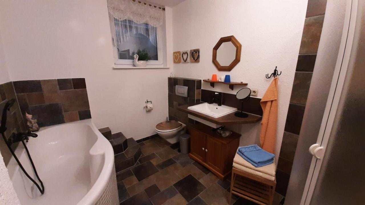 Landhaus Kuehn Bad Salzungen Exteriör bild